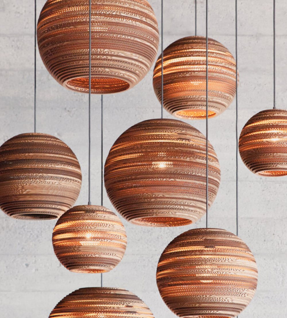 Pendant light made of corrugated cardboard