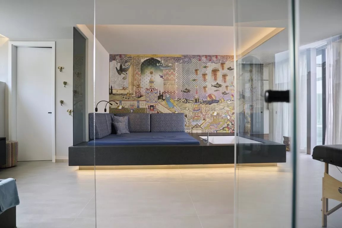 Private home spa – view 2